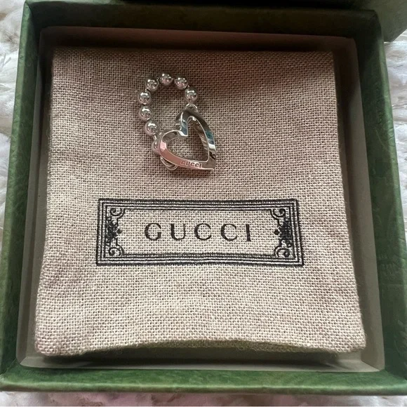 Gucci Silver Heart Beaded Toggle Ring - Picture 13 of 15